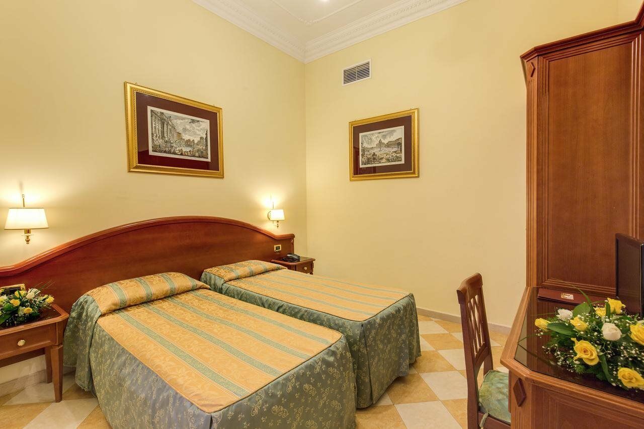 Hotel Contilia Rom Exterior foto