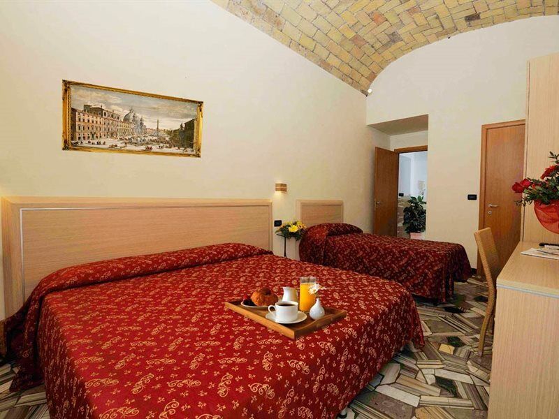 Hotel Contilia Rom Exterior foto